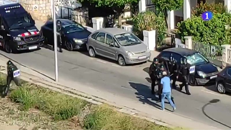 19 detinguts en un dispositiu contra el top manta a Salou