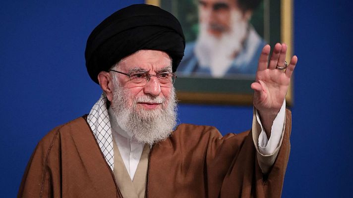 Jameneí exige a EE.UU. que no intervenga en Irán | Ver