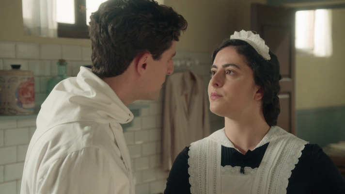 La promesa - Vera conoce al dueño de la joyería Llop