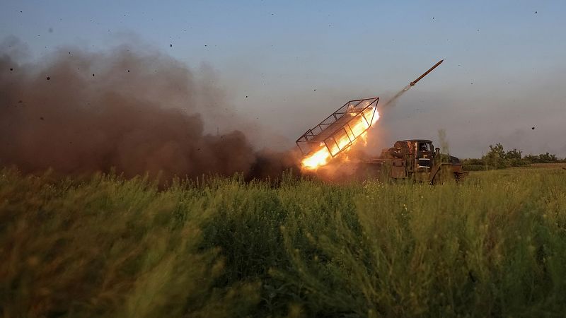 Putin, dispuesto a reunirse con Zelenski, pero solo para cerrar las negociaciones