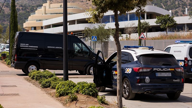 Muere una mujer asesinada a manos de su pareja en Fuengirola, Mlaga - La tarde en 24h | Ver