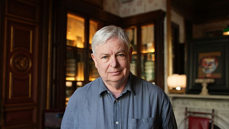 Jonathan Coe revive una Inglaterra antigua - Página Dos - Página Dos | Ver