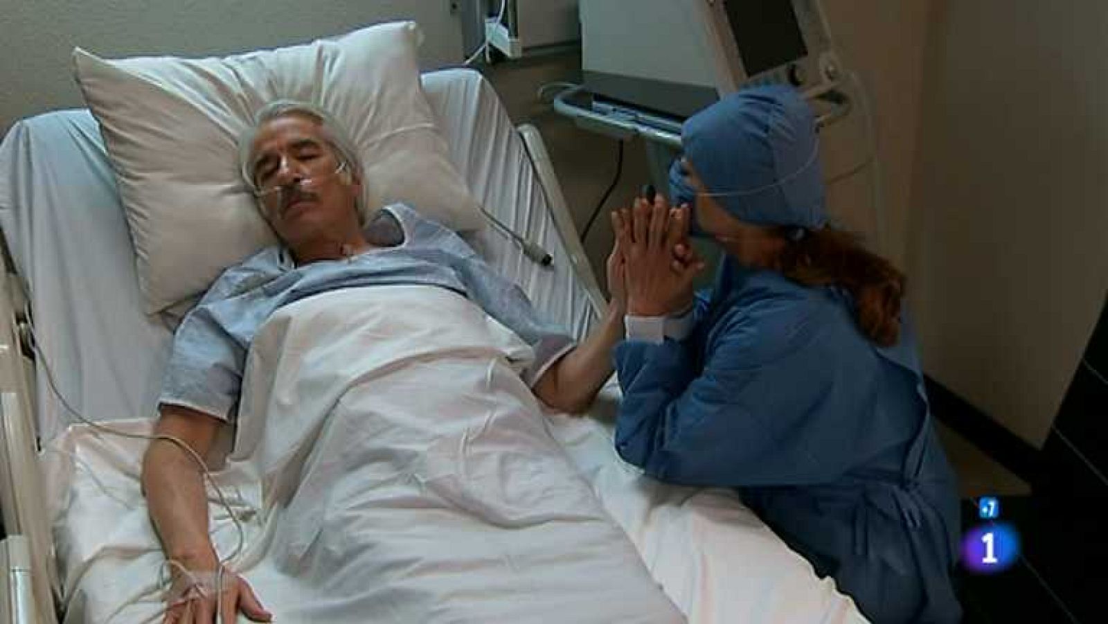 Amores verdaderos - Capítulo 65 - Paula revela a Cristina y Liliana que Beatriz y Guzmán son sus hijos - ver ahora