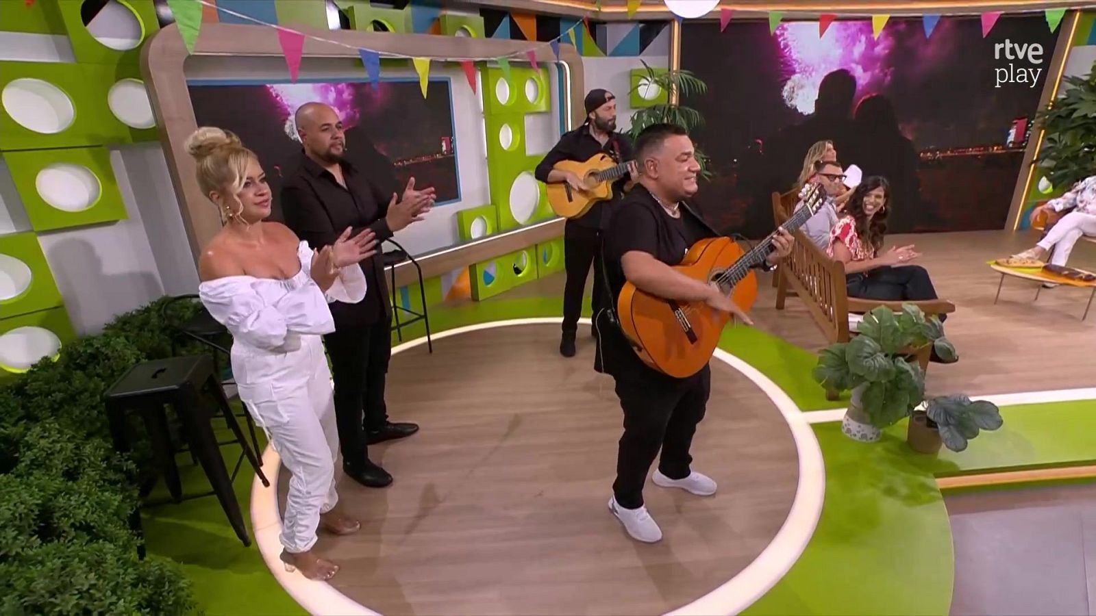 Festes majors, Sabor de Gràcia i Sant Joan - L'Altaveu - L'altaveu | Veure