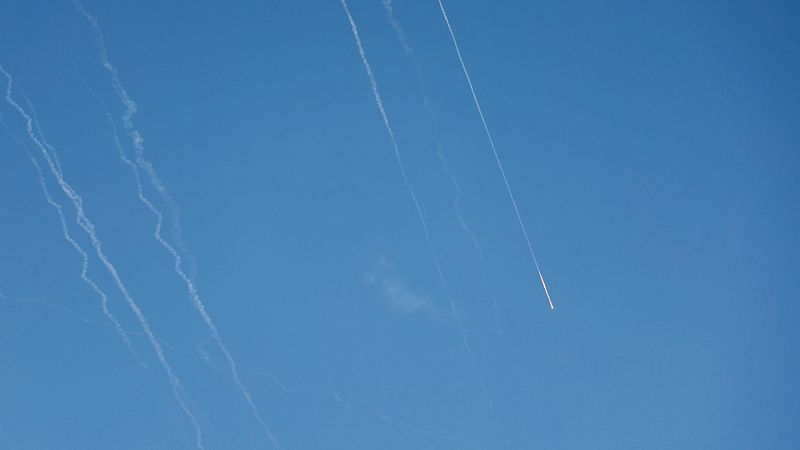 Una nueva oleada de misiles ponen en alerta a Israel - Especiales informativos | Ver