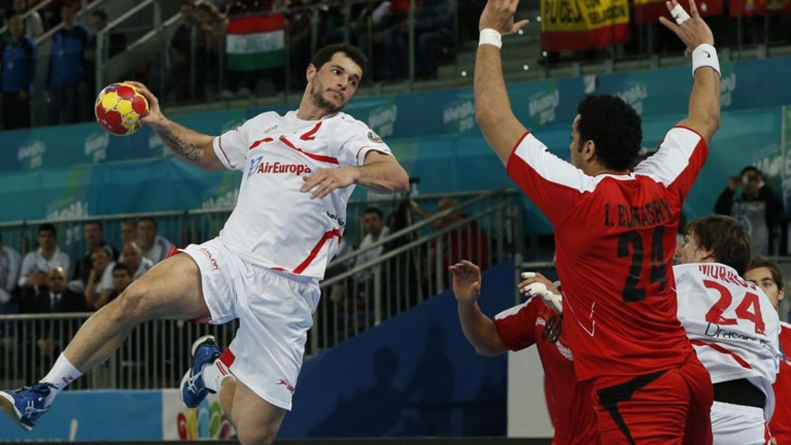 La selección española de balonmano cuenta por victorias sus partidos en el Mundial de Balonmano de España 2013. Esta vez la víctima de los de Valero Rivera ha sido la selección de Egipto que nunca perdió la cara al partido pero demostró su inferiorid