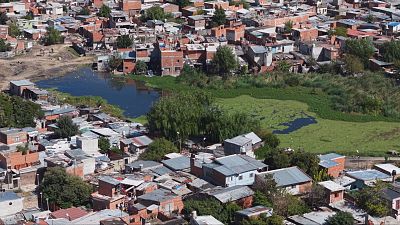 Pueblo de Dios - Villa Itat�, patio abierto - Pueblo de Dios | Ver