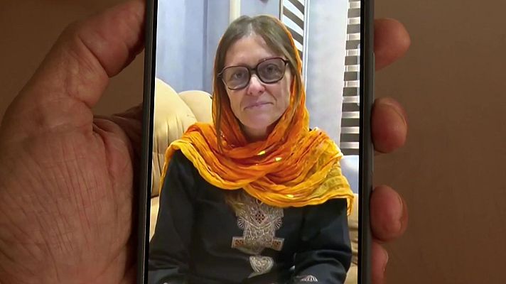 Fin de semana 24h - Un equipo de TVE llega a Teherán tras los ataques: "Está prácticamente vacía, sin tráfico y con los comercios cerrados"