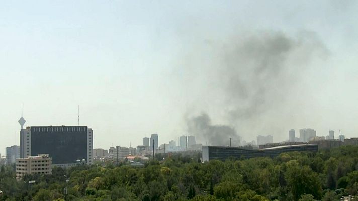 Telediario 1 - Un equipo de RTVE, testigo de los ataques israelíes en Teherán
