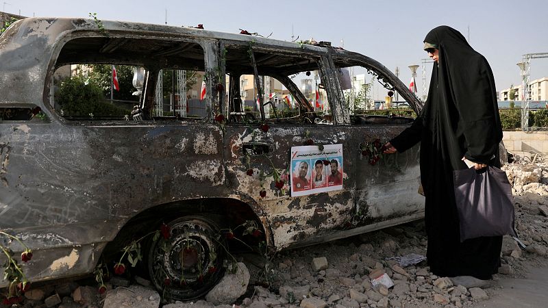 Irán responde con misiles al bombardeo estadounidense mientras Teherán continúa siendo objetivo de ataques