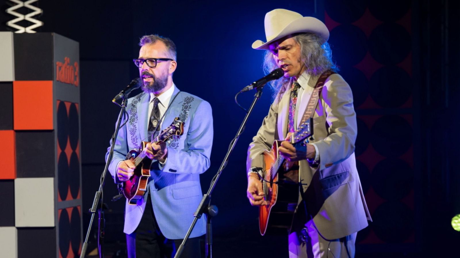 Los conciertos de Radio 3 - Hermanos Cubero - Los conciertos de Radio 3 en La 2 | Ver