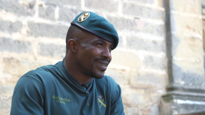  - Jean Paul, camerunés rescatado del naufragio de una patera por la Guardia Civil, ya es agente del cuerpo