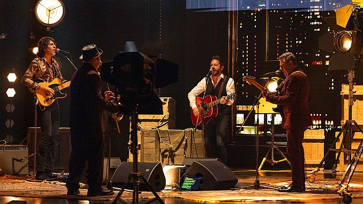 Futuro imperfecto - Litus, Pablo Novoa, Oest de Franc y Jofre Bardagí - “Handle with care”