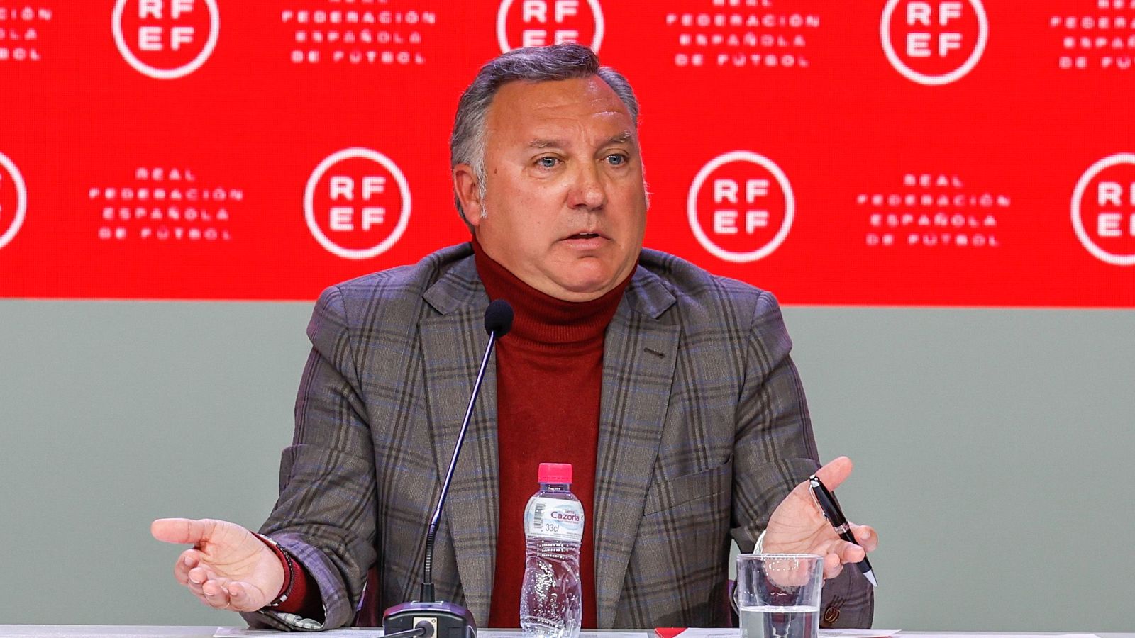 La RFEF destituye a Medina Cantalejo y la cúpula del CTA - Los Deportes de La1 | Ver