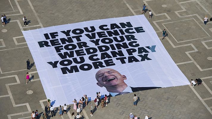 Informativo 24h - Activistas protestan contra la boda de Jeff Bezos en Venecia