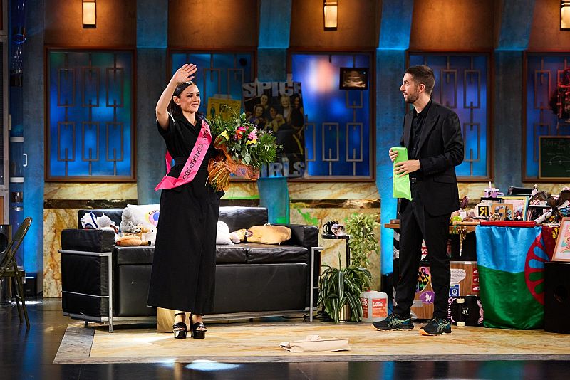 La Revuelta - Miren Ibarguren