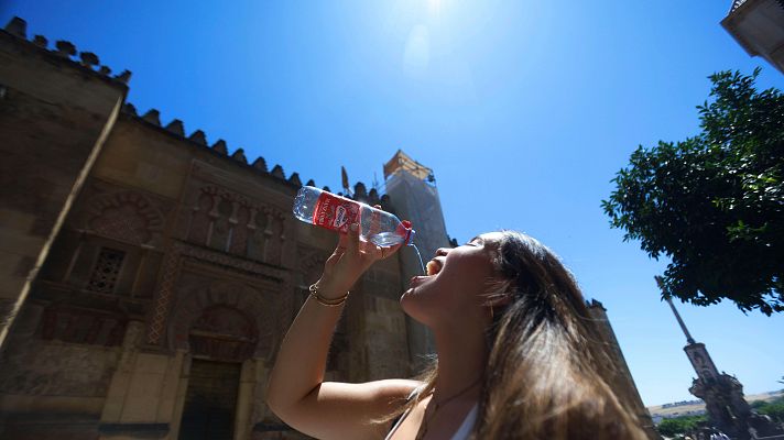 Telediario en lengua de signos - Telediario - 15 horas - 27/06/25 - Lengua de signos