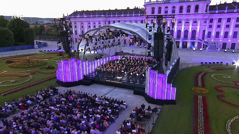 Los conciertos de La 2 - Orquesta Filarmnica de Viena: Concierto de verano desde Schnbrunn - Los conciertos de La 2 | Ver