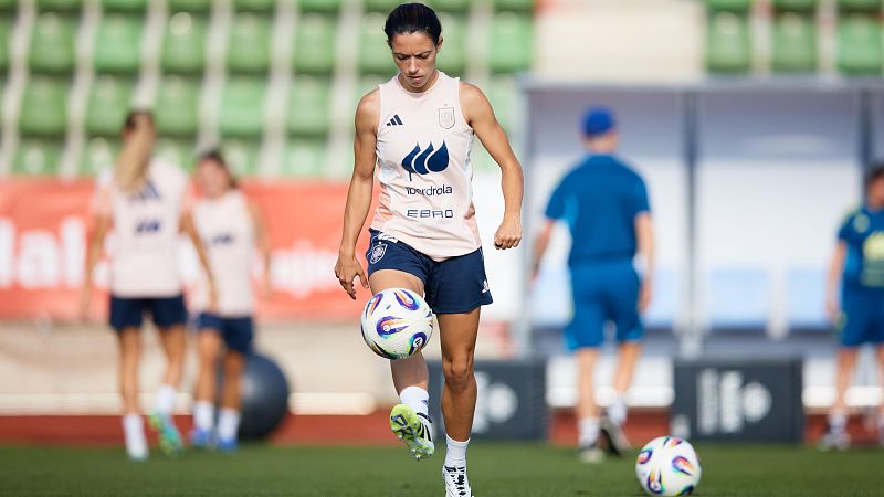 Montse Tomé desvela que la baja de Aitana en el España - Japón viene provocada por una meningitis vírica