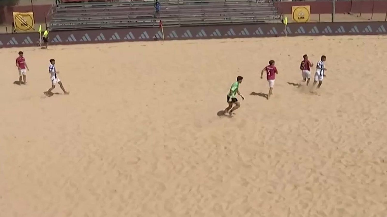 Fútbol Playa - 1ª División Masculina. 2ª jornada: Fútbol Playa Huelva CD - Roses Platja ‘A’ - Fútbol  Playa | Ver