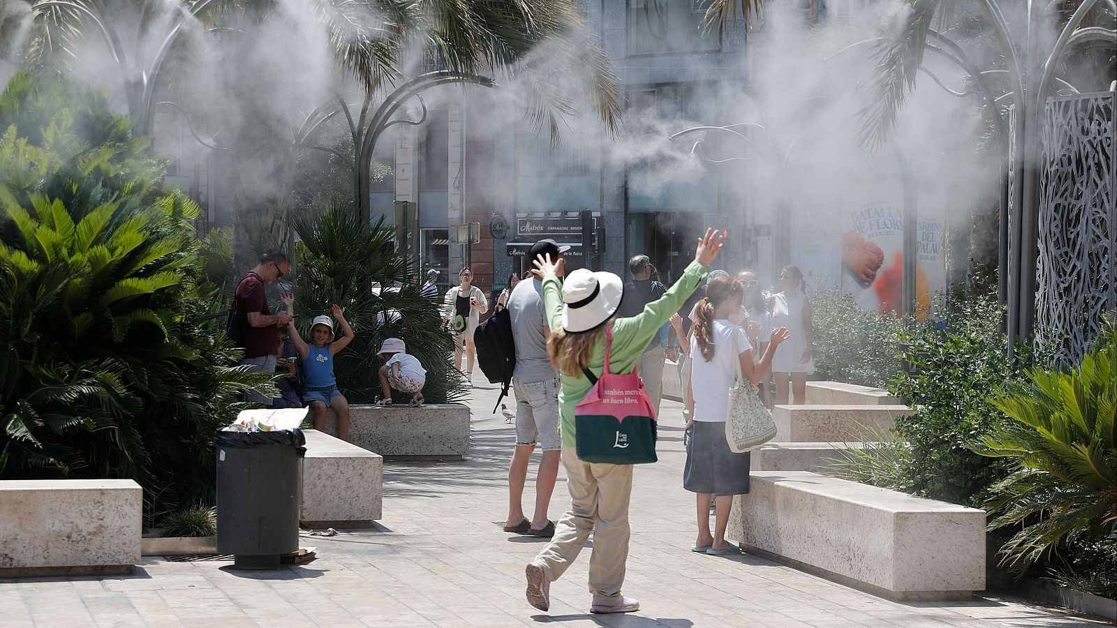 España sufre una ola de calor histórica en junio - Telediario Fin de Semana | Ver