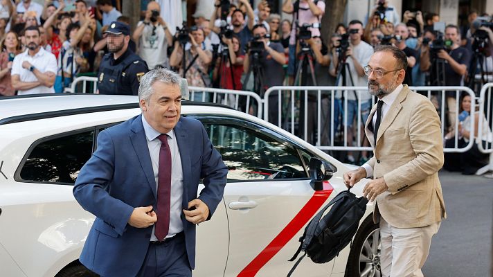 Telediario 1 - Santos Cerdán pasa su primera noche en prisión