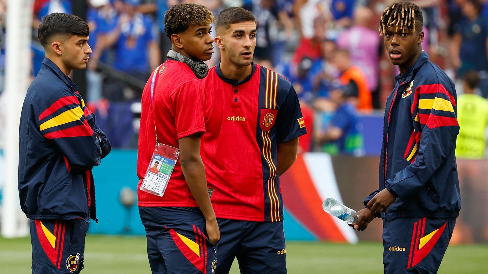 Ferran Torres: "Me gustaría jugar con Nico Williams en el Barça" - Los Deportes de La1 | Ver