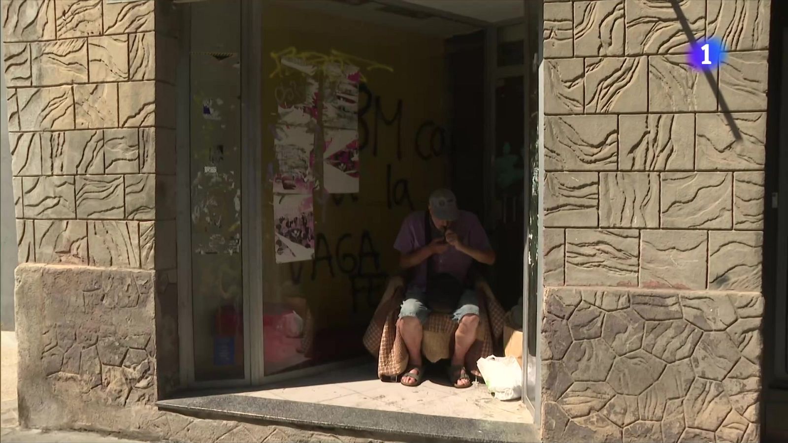 Barcelona activa un operatiu per atendre persones sense sostre