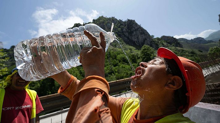 Telediario en lengua de signos - Telediario - 21 horas - 01/07/25 - Lengua de signos
