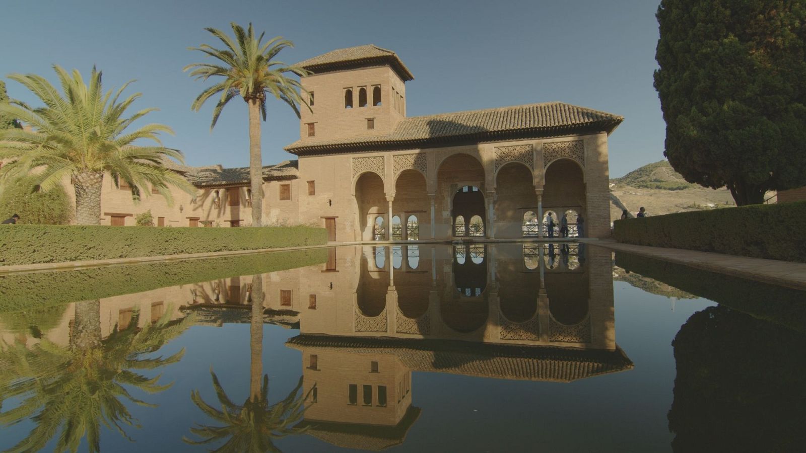 De tapas por España - Granada. La ciudad romántica nazarí | Ver