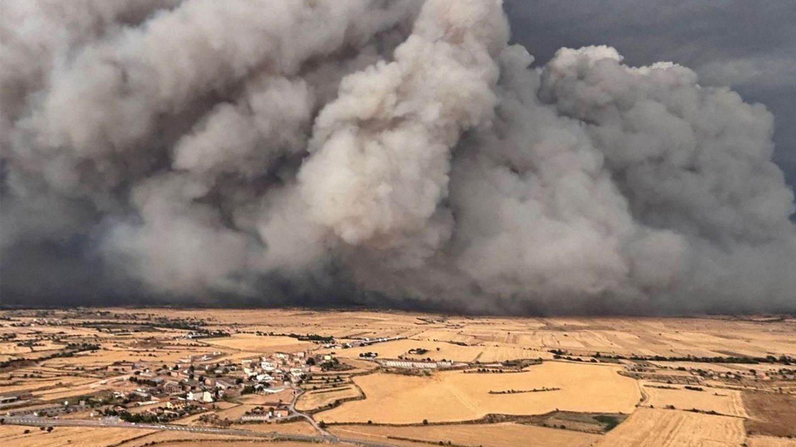 Telediario - 21 horas - 02/07/25 - Lengua de signos - Telediario en lengua de signos | Ver