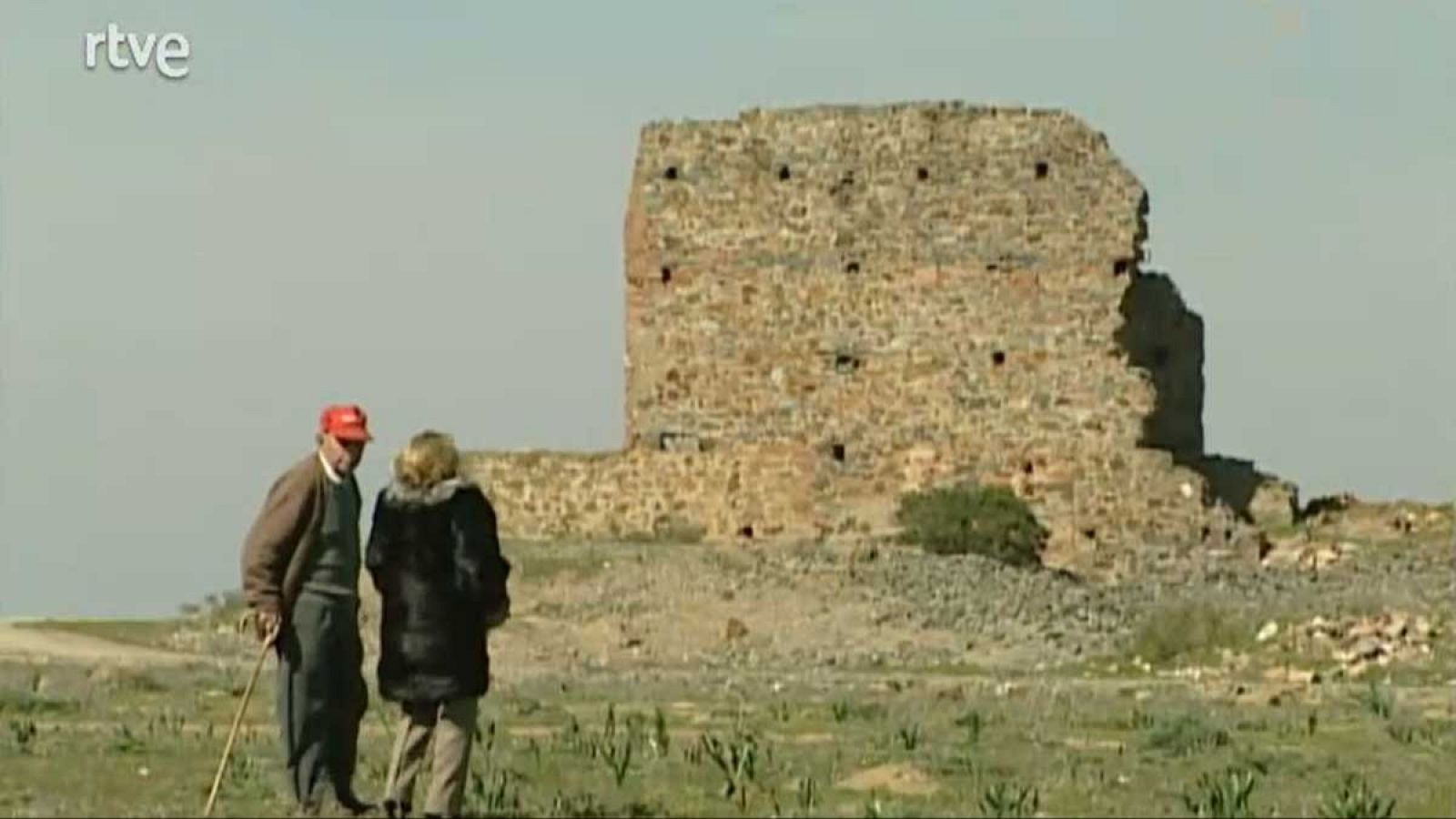 Línea 900 - La pesadilla de Castuera - Línea 900 | Ver