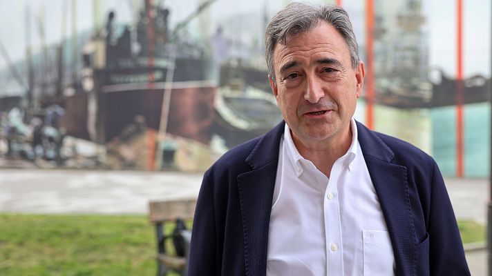 La hora de La 1 - Aitor Esteban ve al PP como el "Dr Jekyll y Mr Hyde" y asegura que "no hay quien les entienda": "Ellos sabrán en lo que andan"