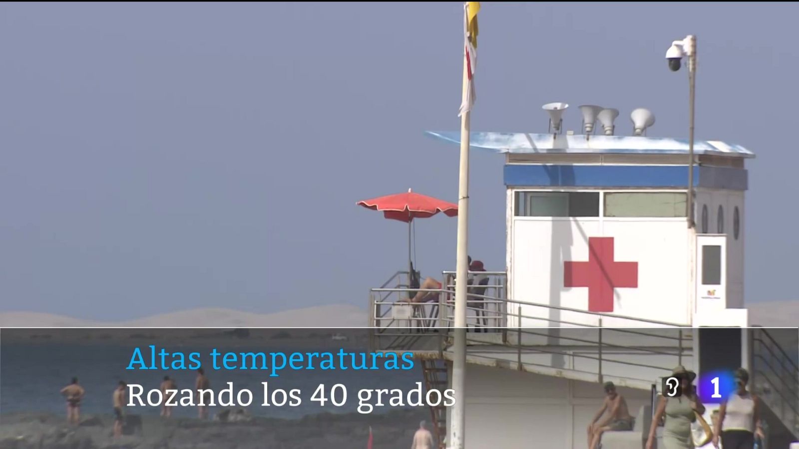 Es el segundo episodio de altas temperaturas en lo que llevamos de verano. Así que mucha precaución y no olviden recomendaciones tan sencillas como mantenerse hidratado o evitar hacer deporte en las horas centrales.


Más información en Telecanarias