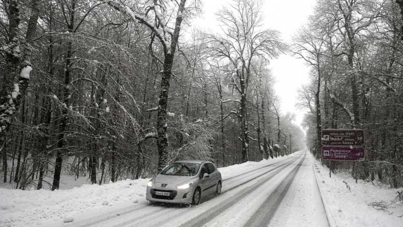 Lluvias en Galicia y Cantábrico y nevadas moderadas en el Pirineo