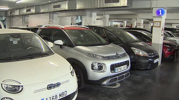 L'Informatiu - Tallers saturats per l'operació sortida i la calor extrema