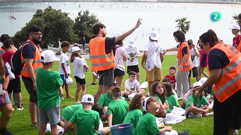 II Campamento Estatal de la Infancia Sorda - En lengua de signos | Ver