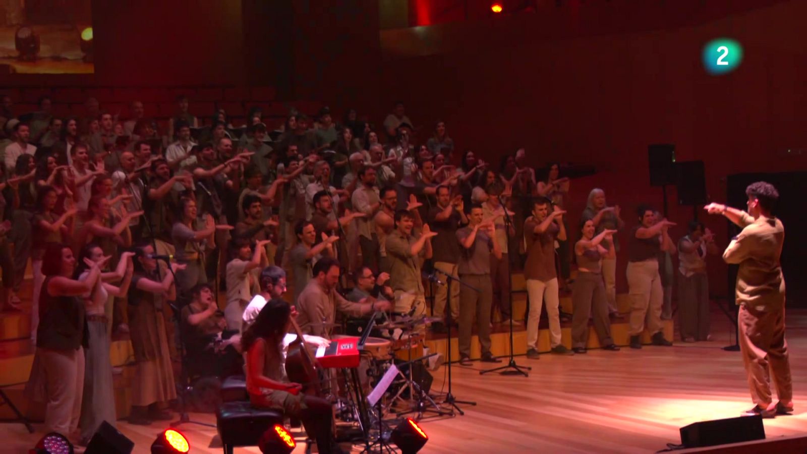 Coro inclusivo Cantatutti participa en "Cambiemos las reglas" - En lengua de signos | Ver