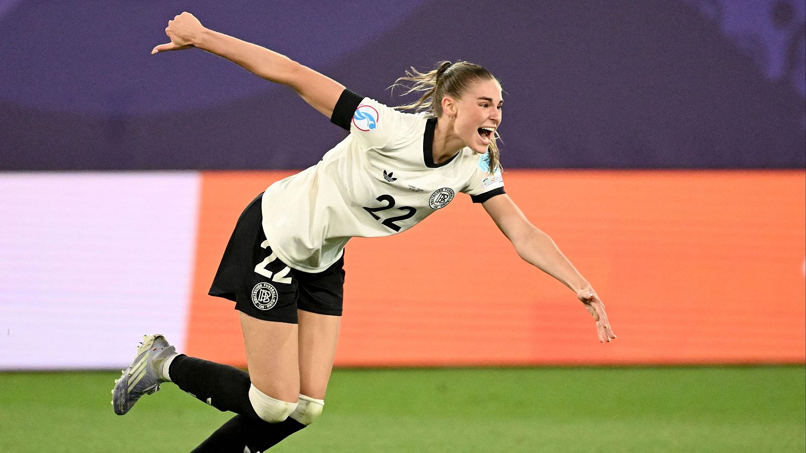 Gol de Alemania a Polonia (1-0) | Ver | Ver