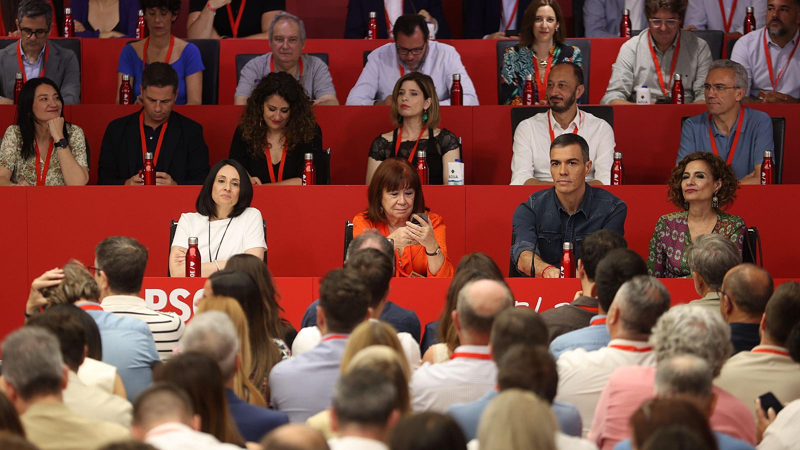 Sánchez lamenta haber confiado en "quien no debía" y reivindica su liderazgo - Informativo 24h | Ver