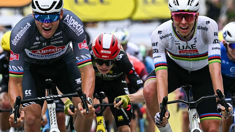 Van der Poel se impone a Pogacar y a Vingegaard en Boulogne Sur Mer para vestirse de amarillo