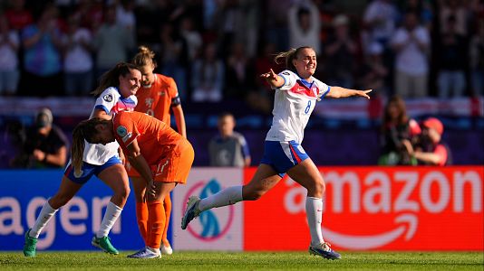 Inglaterra pasa por encima de Pases Bajos para curar las heridas de su derrota contra Francia