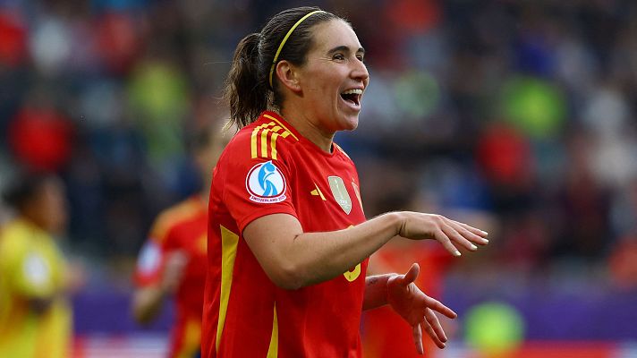  - Y en medio del caos... Mariona para hacer el 4-2 contra Bélgica