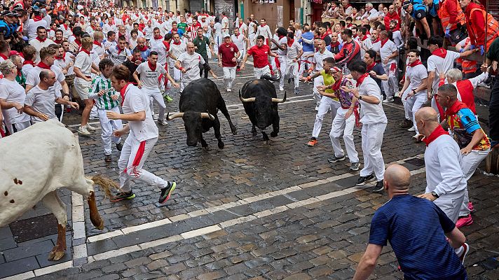 Telediario 2 - La evolución de los encierros de San Fermín a lo largo de la historia