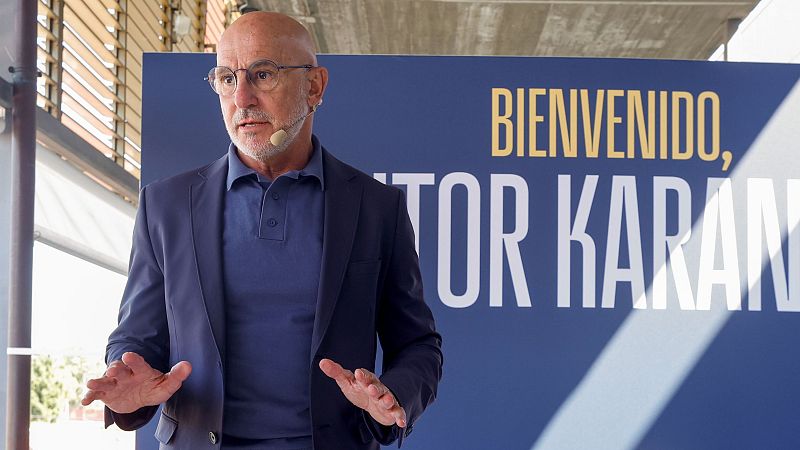 ¿Gonzalo selección? Para Luis de la Fuente "aún le queda mucha mili"