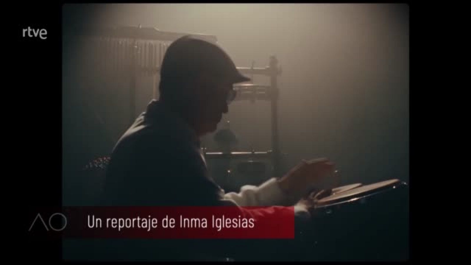 NATALIA LAFOURCADE - Atención obras | Ver