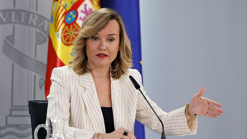 El Gobierno y el PP cargan contra la propuesta de Vox de hacer deportaciones "masivas" de migrantes