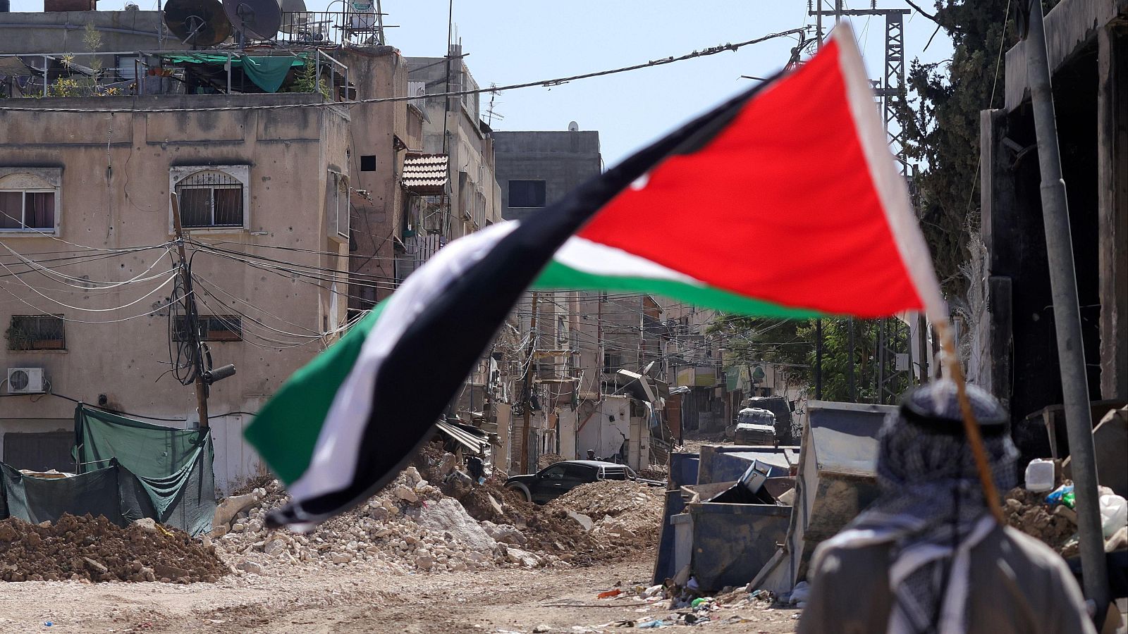 Las demoliciones israelíes dejan miles de refugiados palestinos en Cisjordania | Ver