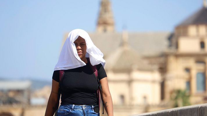 El valle del Guadalquivir, entre Córdoba y Jaén, un mes seguido con ola de calor