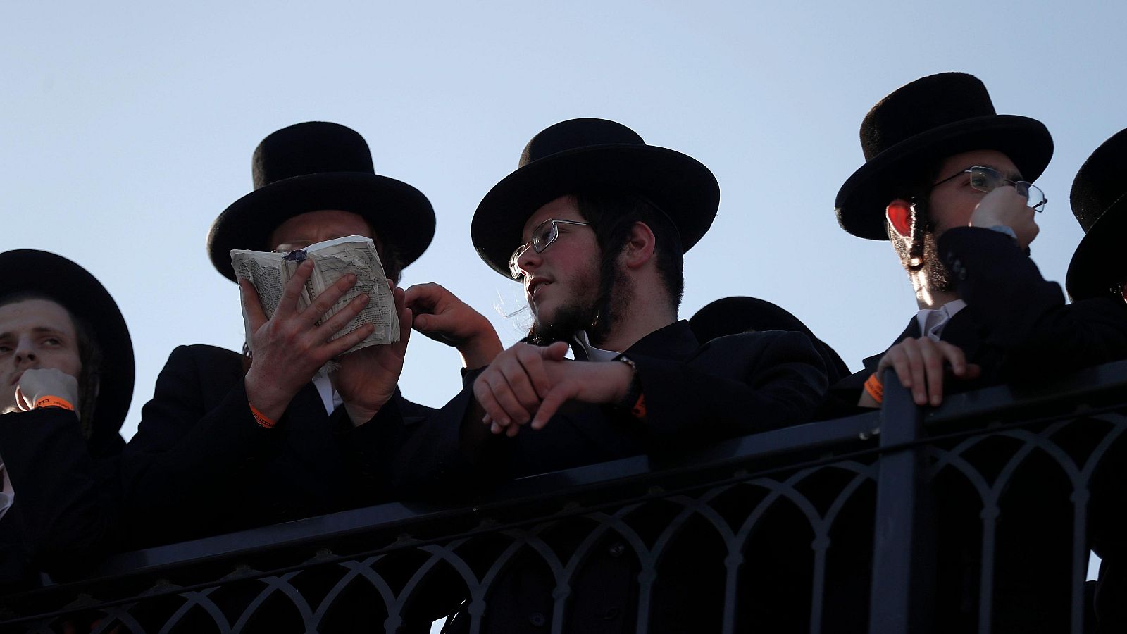 Los ultraortodoxos israelís protestan contra su reclutamiento | Ver